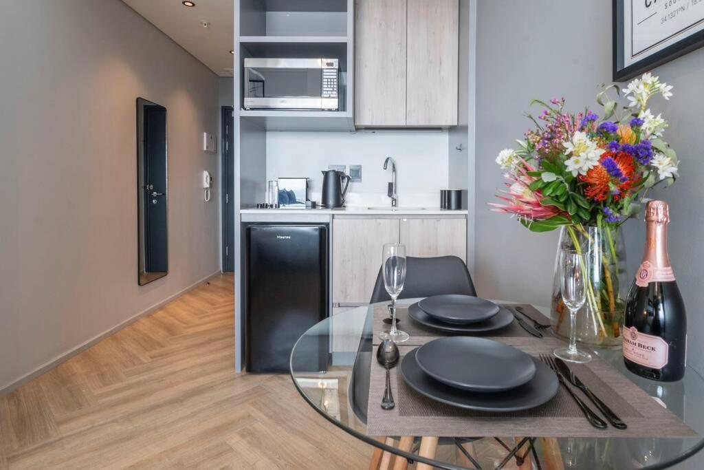 Apartment Classy Boasting Breathtaking Views